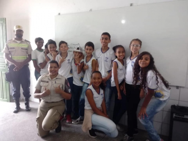 Em parceria, prefeitura e PM realizam palestras sobre Educa&ccedil;&atilde;o no Tr&acirc;nsito