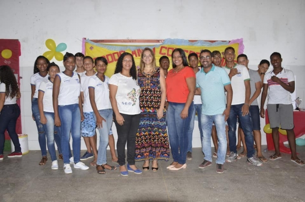 Prefeitura de Serrinha: Programa Sa&uacute;de na Escola leva conhecimento a estudantes