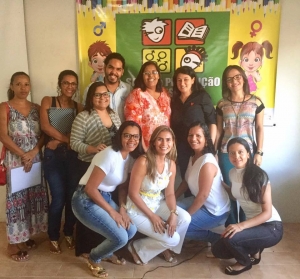 Representantes de v&aacute;rias Secretarias e &oacute;rg&atilde;os municipais se re&uacute;nem para apresentar o Projeto Sa&uacute;de e Preven&ccedil;&atilde;o nas Escolas