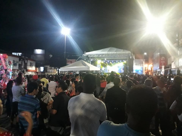 Grande p&uacute;blico comemora Dia do Evang&eacute;lico em Serrinha