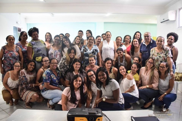 Secretaria de sa&uacute;de promove curso de vacina&ccedil;&atilde;o para enfermeiros e t&eacute;cnicos de enfermagem