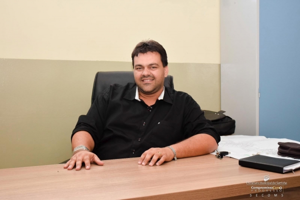 Obras de revitaliza&ccedil;&atilde;o da Avenida Manoel Novais em Serrinha s&atilde;o finalizadas