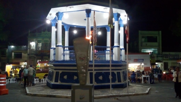 Chega em Serrinha a centelha do Fogo Simb&oacute;lico da P&aacute;tria.